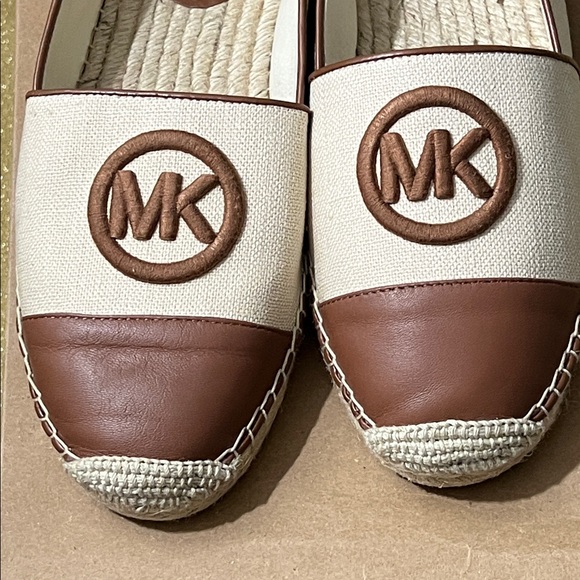 NIB Michael Kors Kendrick Luggage MK Logo Espadrilles - Picture 3 of 16